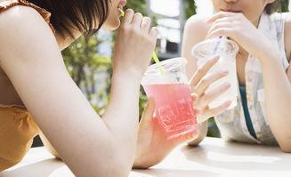 省钱的女人图片大全,省钱女人的实用美学