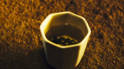 茶凉了就别再续了图片,适时放手，人生如茶