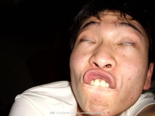 最丑的图片,揭秘史上最丑图片背后的故事