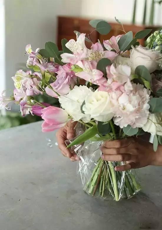 一支玫瑰包装图片大全,精选玫瑰包装图鉴