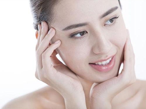 鼻子毛孔堵塞图片大全,图片解析与防治攻略