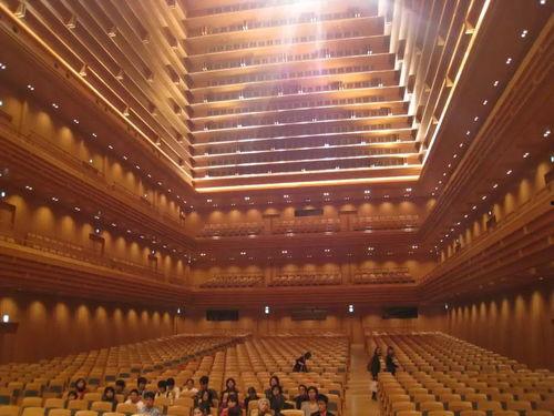 日本 音乐厅,传统与现代交融的听觉盛宴